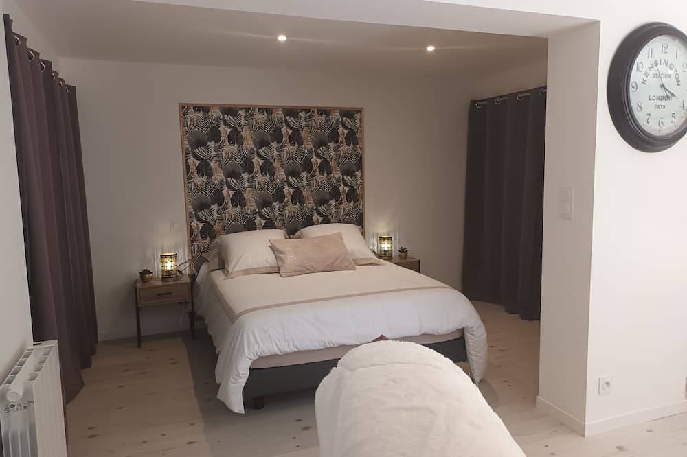 Gites Gambetta magnificent Studio Cozy in Ploumagoar, Guingamp Region