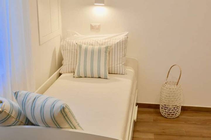 Mac Home Sorrento centralissima e finemente ristrutturata free Wi-Fi in Spiaggia pubblica di Sorrento, Sorrento