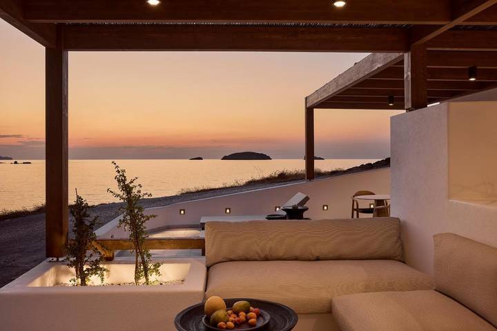 Maison d’hôte pour 2 personnes, avec Terrasse ainsi que Jardin et Vue dans Milos