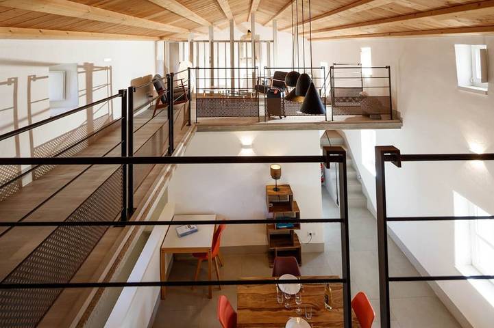 Gîte pour 3 personnes, avec piscine, animaux acceptés à Vacquières