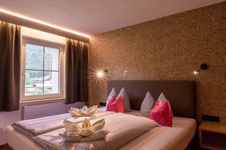 Ferienwohnung für 4 Personen, mit Balkon und Sauna sowie Garten in Grän - 4