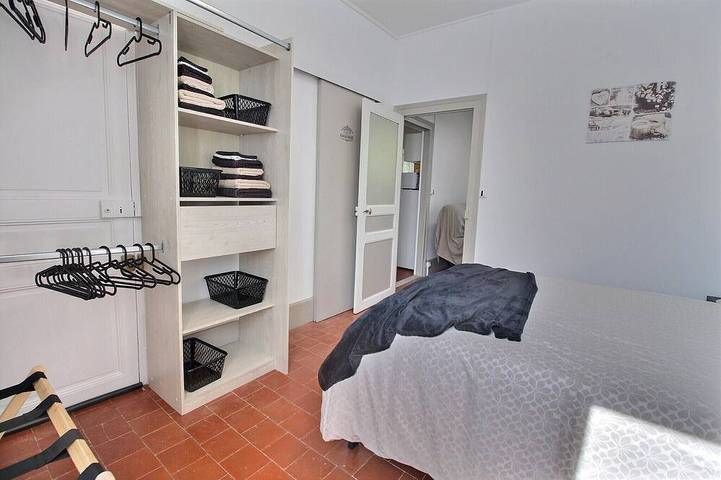Gîte pour 2 personnes, avec terrasse et jardin, animaux acceptés à Saint-Honoré-les-Bains - 3