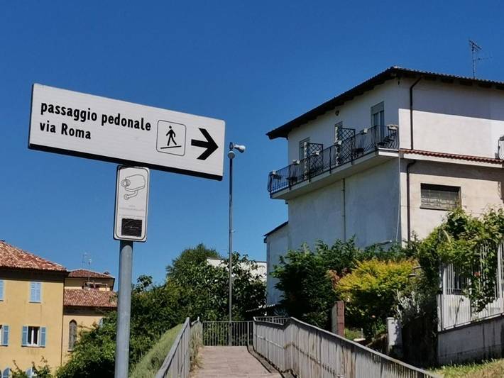 Maison d’hôte pour 2 personnes, avec balcon à La Morra - 2