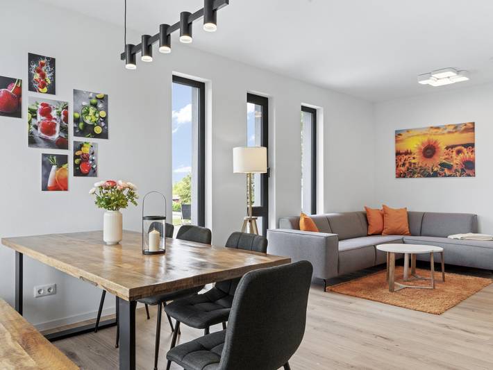 Ferienwohnung für 5 Personen, mit Balkon und Sauna in Hohenkirchen