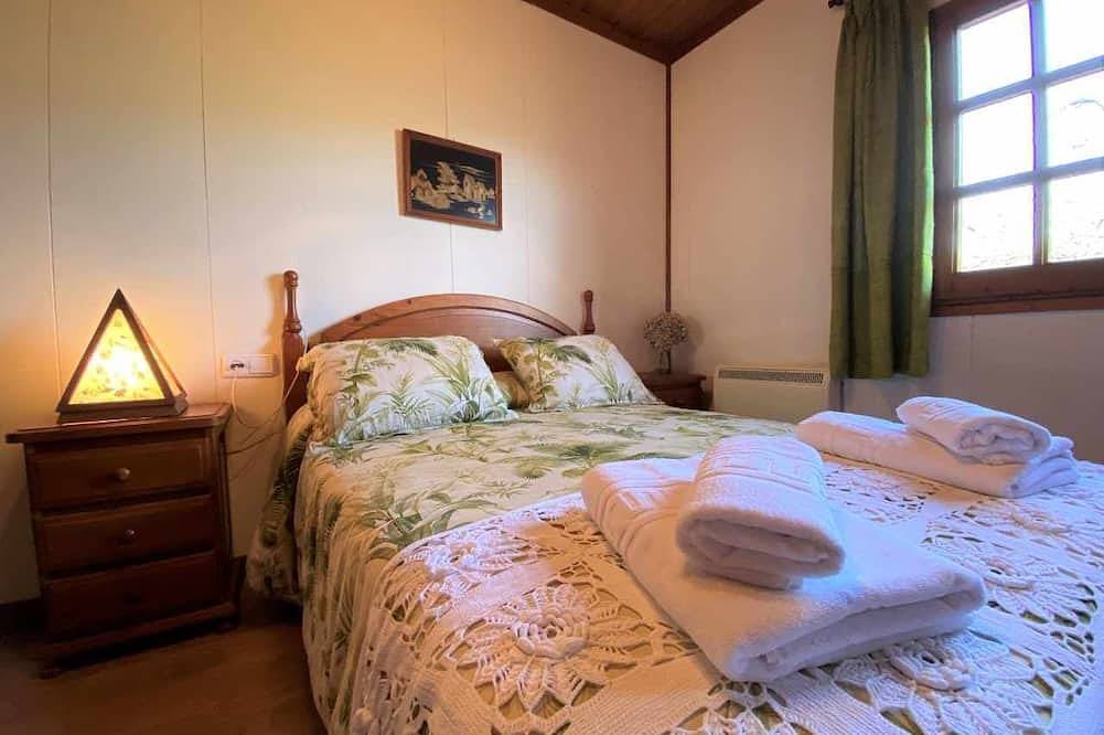 Madagascar Corner Vv-2192-As in Parres, Costa Verde (Spanien)