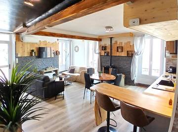 Gîte pour 4 personnes, avec terrasse ainsi que sauna et vue à Laragne-Montéglin