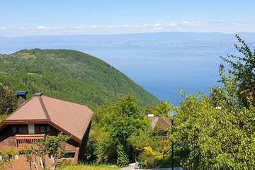 Chalet pour 6 personnes, avec piscine à Thollon-les-Mémises