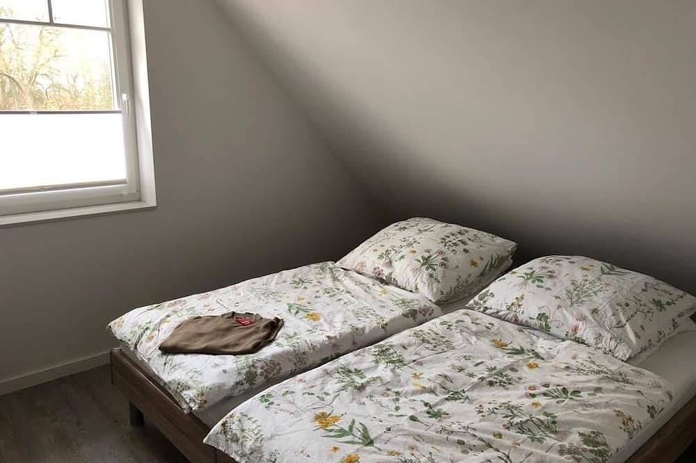 Ferienhaus „Ostsee-Brise“ 2 Schlafzimmer, 1,5 Badezimmer in Rosenhagen in Rosenhagen, Dassow