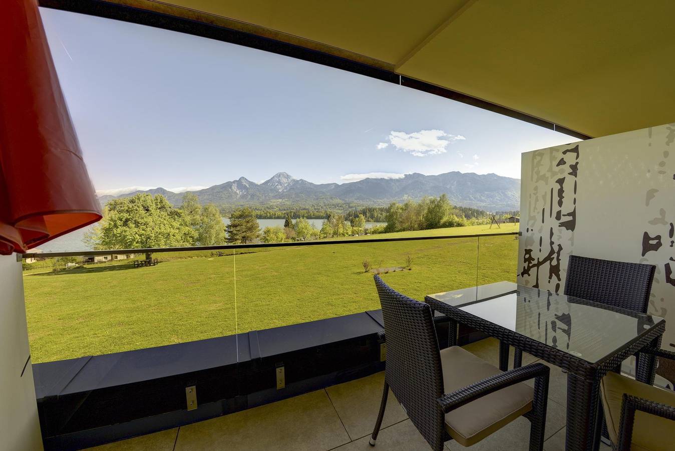 Junior Suite mit Seeblick Typ A1 in Pohorje, Villach