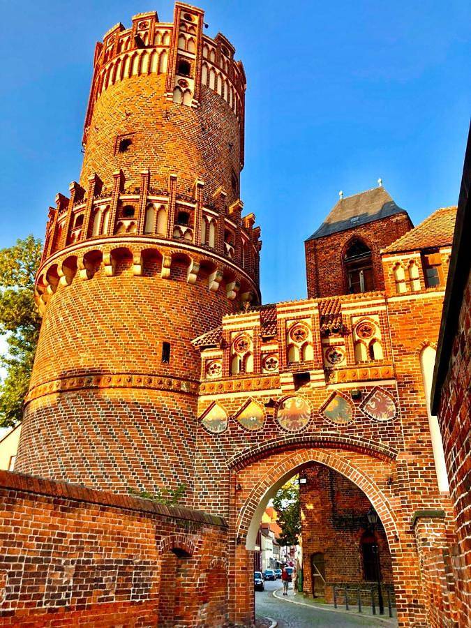 Ferienhaus für 4 Personen, mit Terrasse und Garten sowie Sauna und Ausblick in Tangermünde