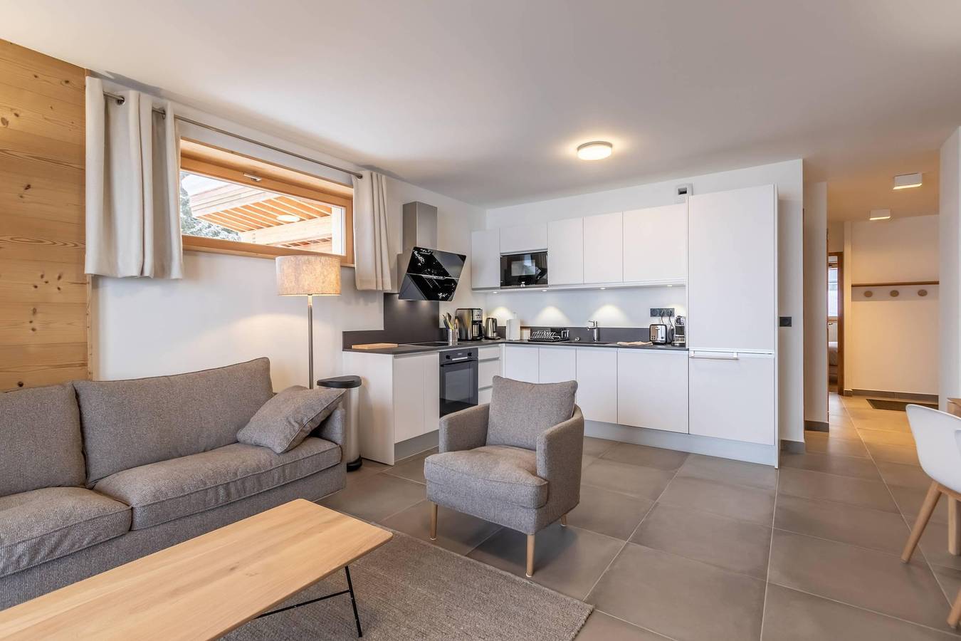 Appartement entier, Résidence L'Ecrin - Appartement 4 pièces 8 personnes (6 adultes et 2 enfants) (B41) in Arc 1800, Bourg-Saint-Maurice