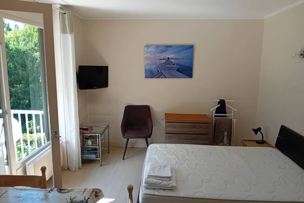 Appartamento vacanze a Rodano-Alpi a partire da 48€ a notte