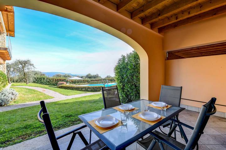 Ferienwohnung für 6 Personen, mit Seeblick und Garten sowie Terrasse - 1