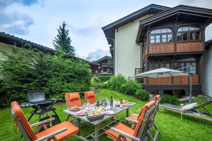 Ferienhaus für 10 Personen, mit Sauna und Garten sowie Ausblick, mit Haustier