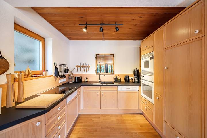 Hel lejlighed, Apartment "Time Out in the Black Forest" with Private Terrace, Garden & Wi-Fi in Schonach, Schonach im Schwarzwald