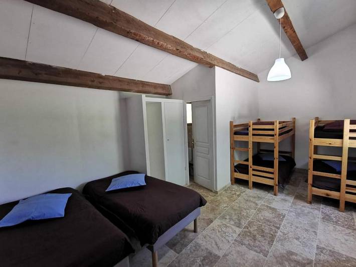 Hôtel pour 4 personnes, avec Vue à Sauclières