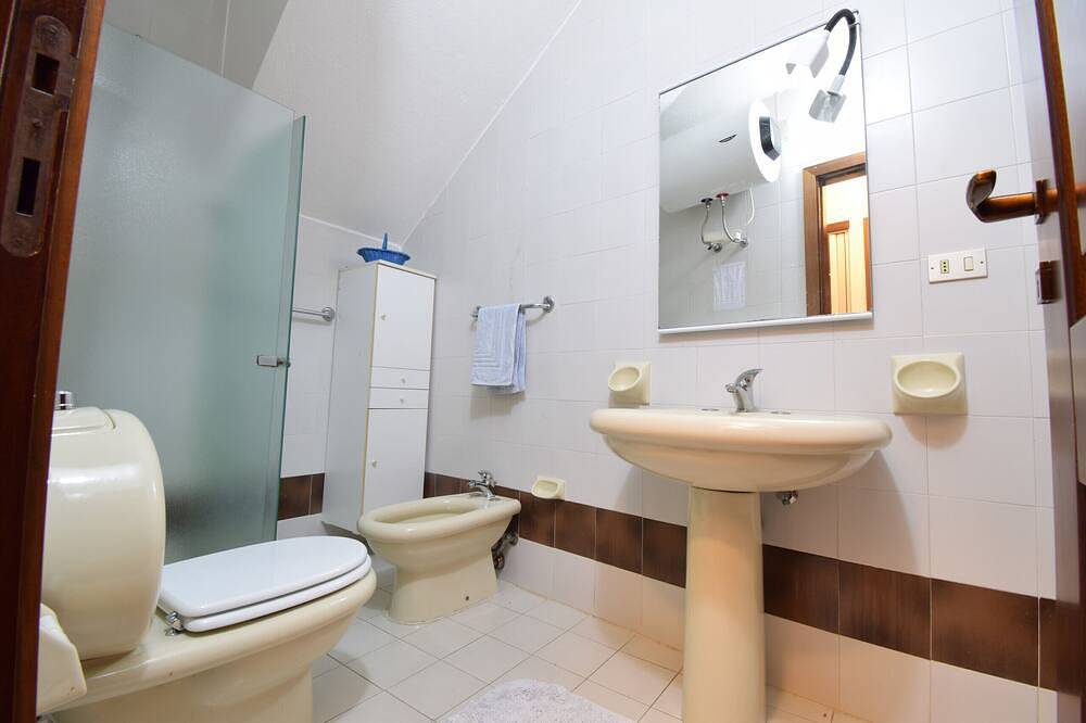 Ganze Wohnung, Gavina House with Garden Alghero in Fertilia, Sassari Provinz