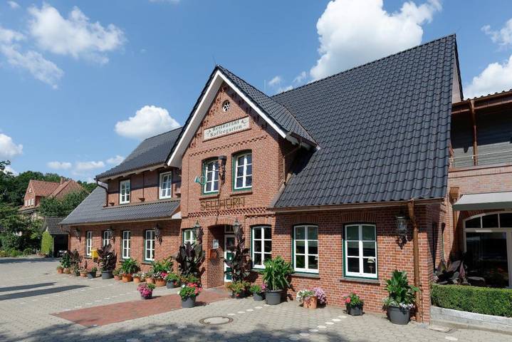 Hotel für 2 Personen, mit Terrasse und Garten sowie Pool und Sauna