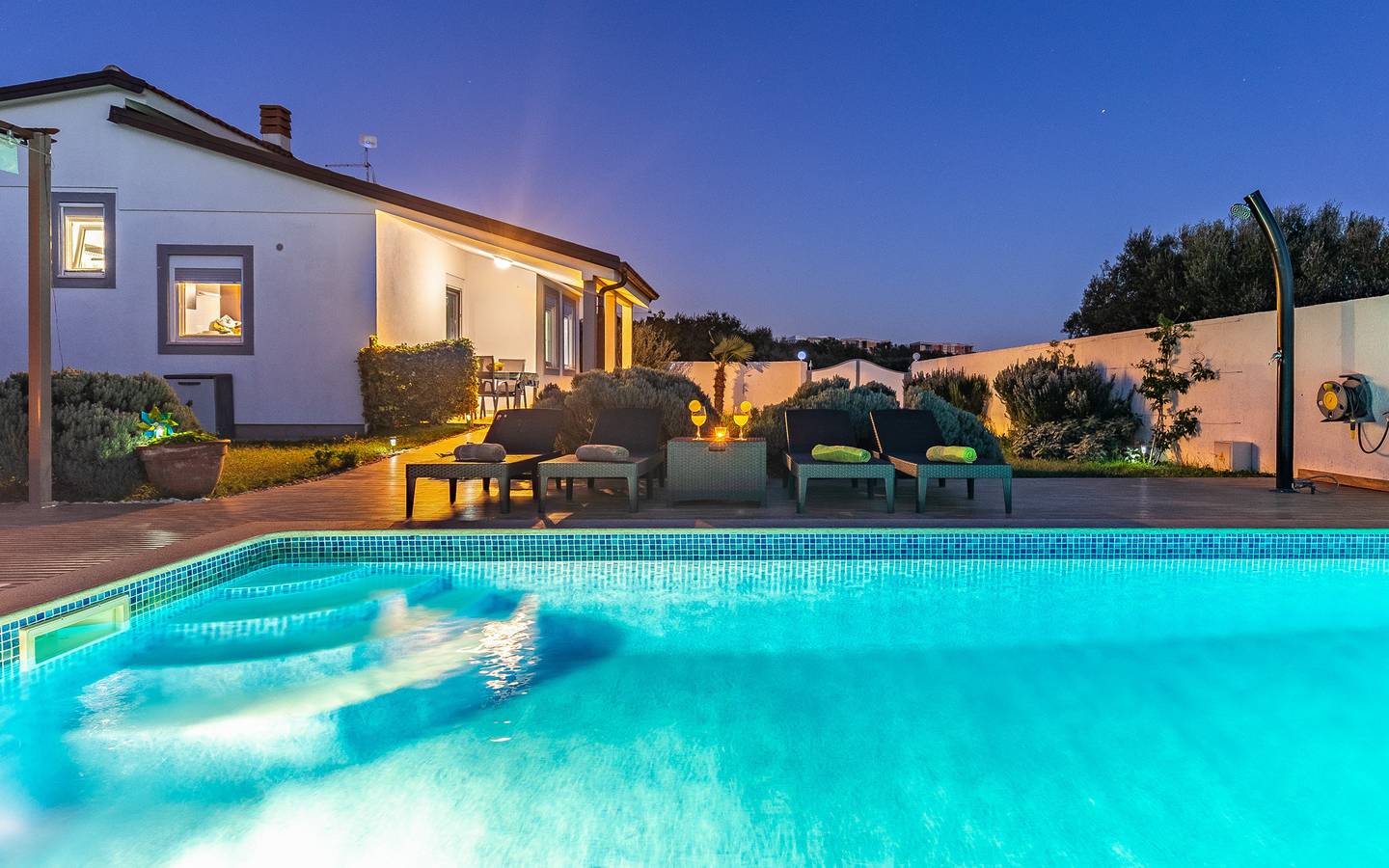Villa per 4 persone con piscina in Pula-Medulin, Pomer