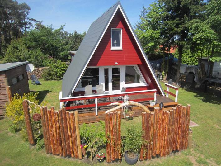 Ferienhaus für 5 Personen, mit Terrasse und Garten in Freest - 2