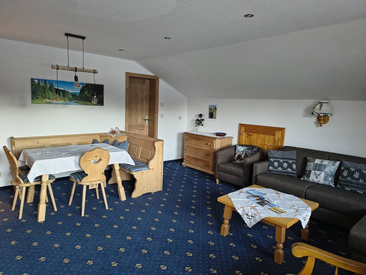 Appartement de vacances entier, Apartment, separate toilet and shower/bathtub, 3 bed rooms in Fischen, Souabe (Bavière)