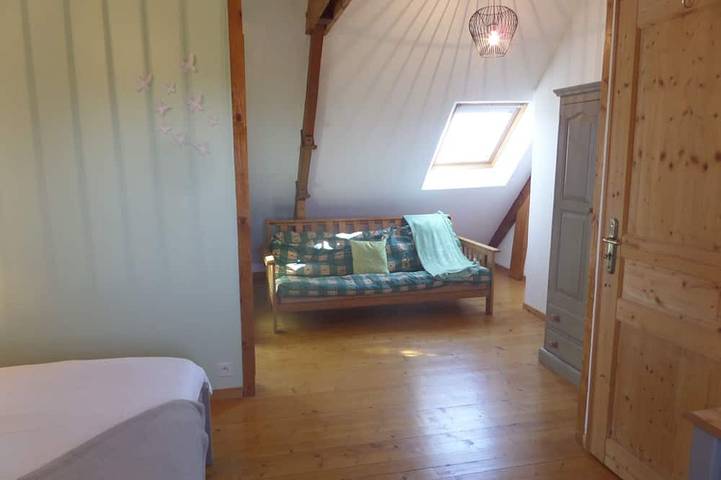 Location de vacances pour 8 personnes, avec piscine et jardin à Melgven - 4