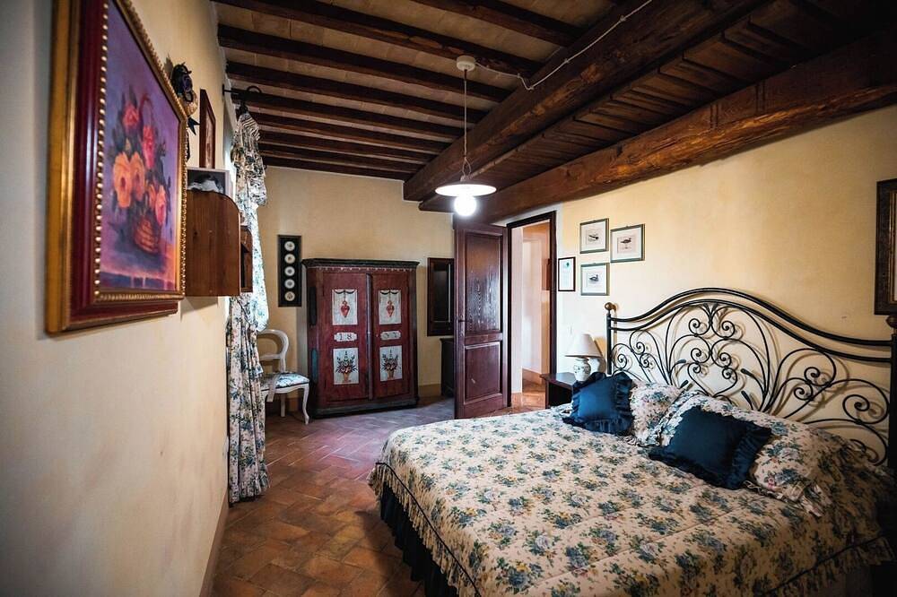 Villa Polissena - Country villa with pool in Umbria in Collazzone, Perugia Provinz