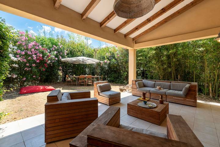 Appartement de vacances pour 6 personnes, avec terrasse et jardin