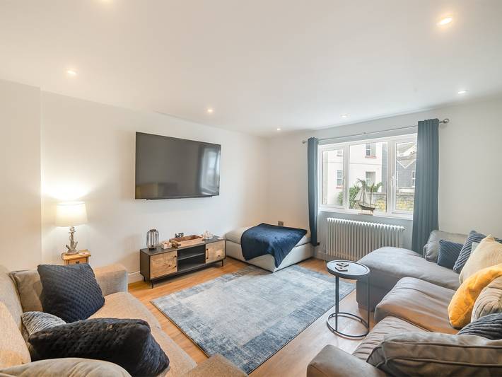 Holiday home for 10 people in Teignmouth