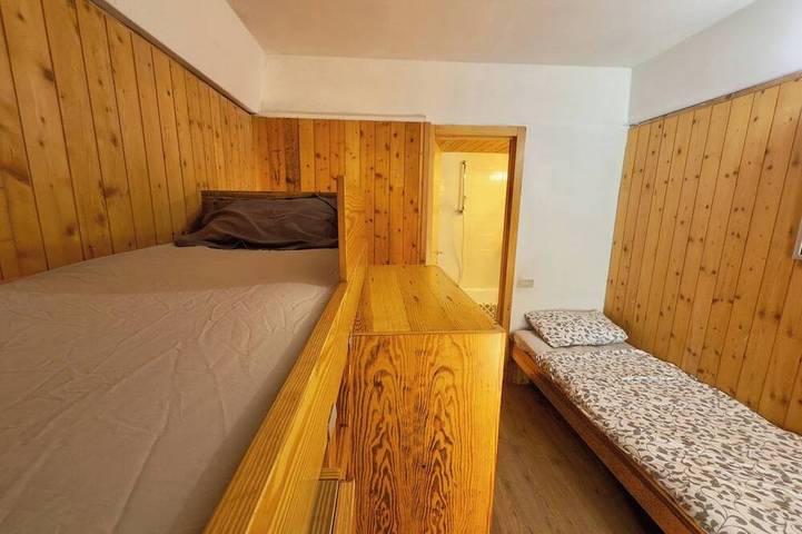 Ganze Wohnung, Ski-In/Ski-Out Flat w/ Balcony, Parking, Wi-Fi in Marilleva, Mezzana