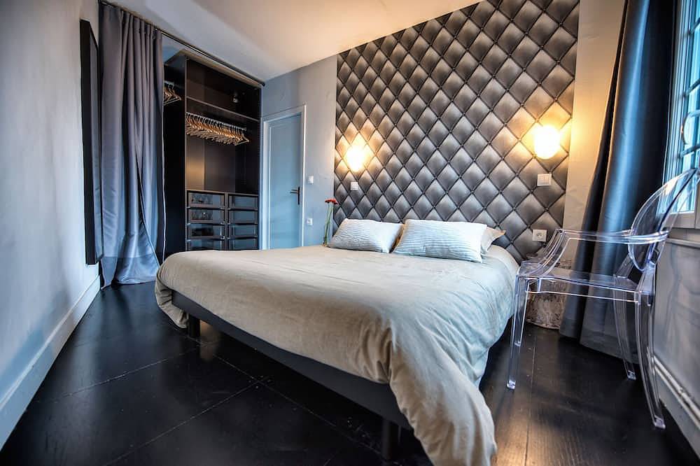 Casa Honfleur Centre, cine, chimenea, jardín y 2 parkings in Honfleur, Region de Lisieux