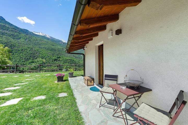 Le Rêve Guest Room - Zaya in Comune di Saint-Vincent, Valaisalperna