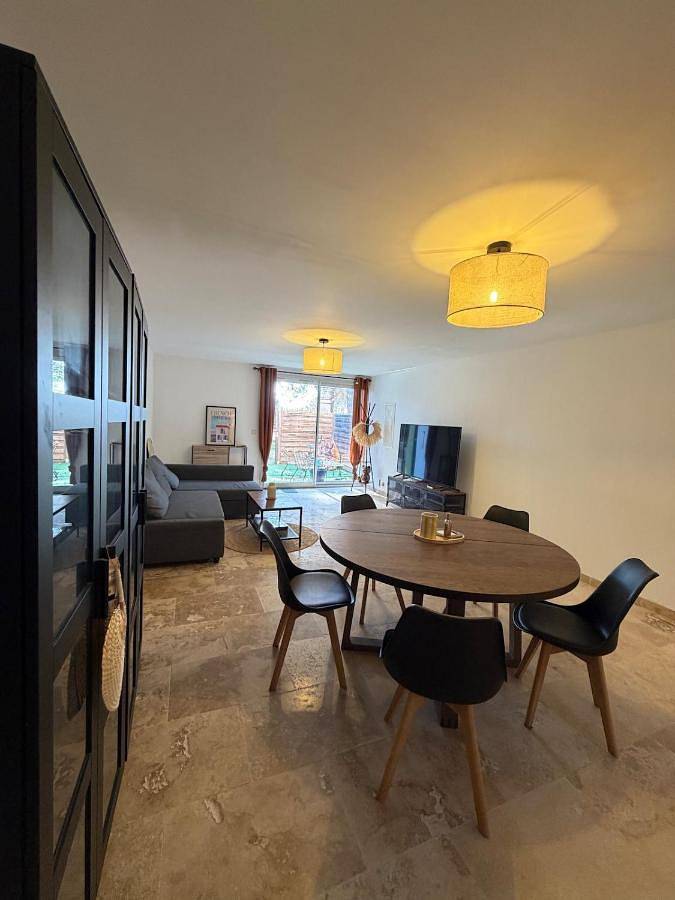Appartement de vacances pour 6 personnes, avec jardin et terrasse