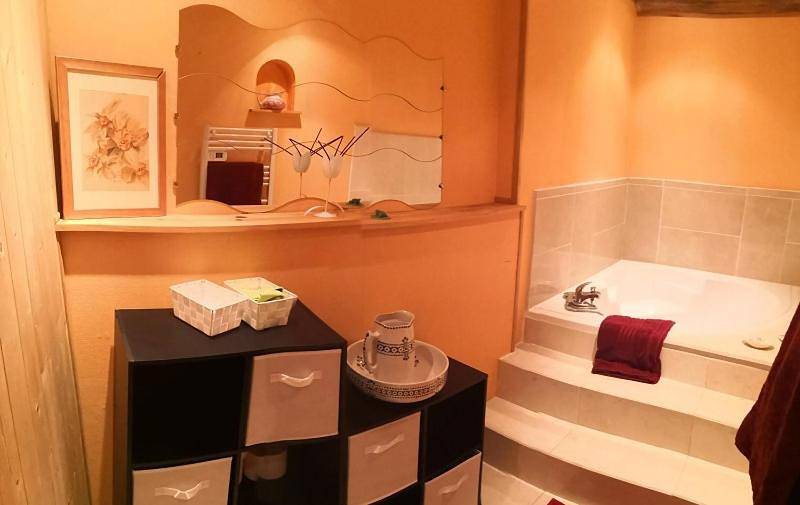 Twin Room in La Chapelle-en-Lafaye, Montbrison