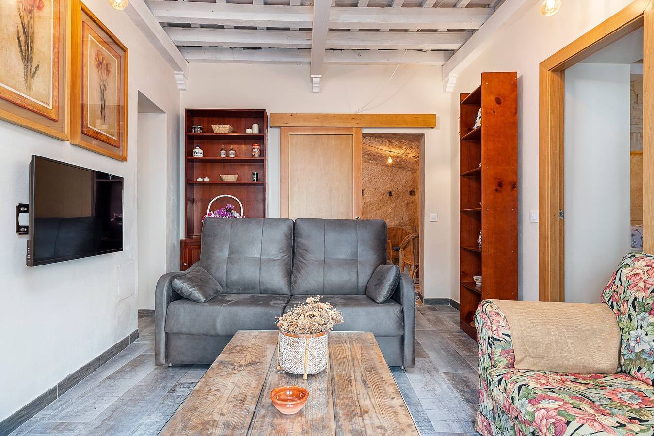 Apartamento entero, Moderno apartamento en magnífica ubicación con Wi-Fi, aire acondicionado y terraza in Vejer de la Frontera, Costa de la Luz