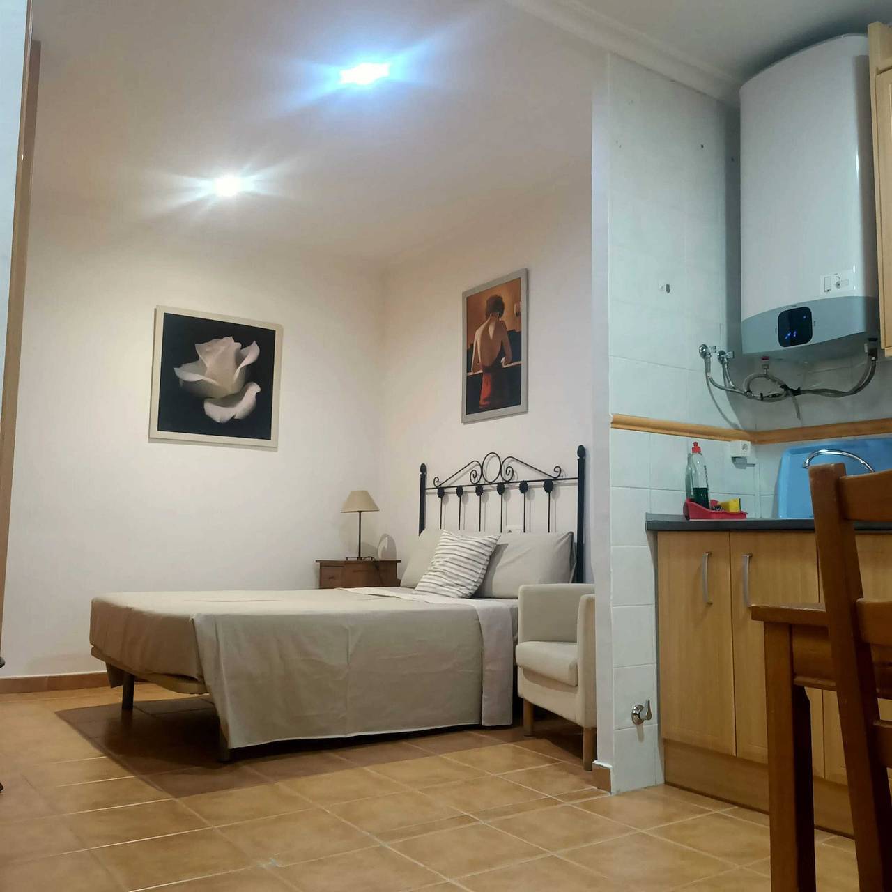Entire studio, Modern Studio in Toledo - 45 m² - 4 guests in Toledo, Toledo Province