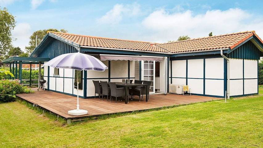Ferienhaus für 5 Personen, mit Terrasse, mit Haustier in Hejlsminde