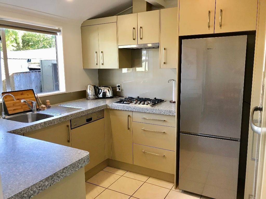 Marigold Cottage, includes bikes & kayaks in Taupo, Taupo District