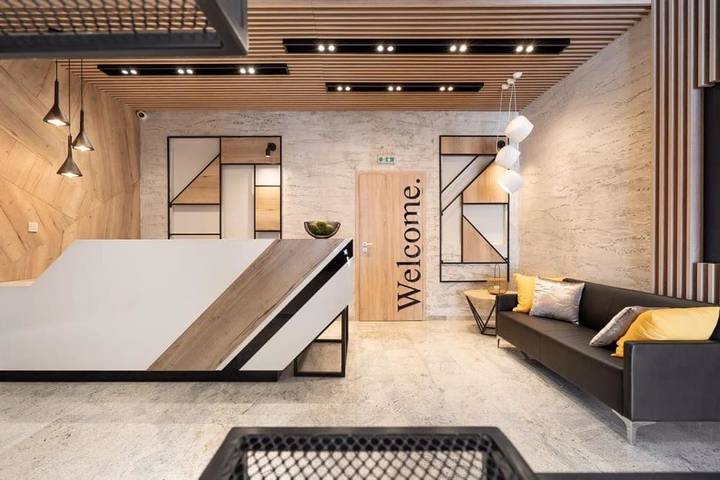 Hôtel, avec Jacuzzi ainsi que Sauna et Vue à Roussé