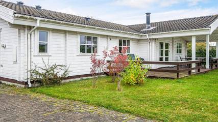 Ferienhaus für 4 Personen, mit Terrasse in Djursland
