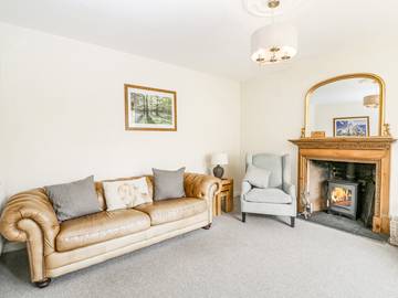 Cottage for 16 People in Gloucestershire, Photo 2