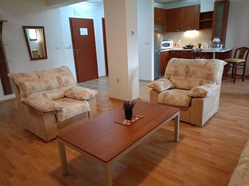 Gîte pour 4 personnes, avec vue et balcon/terrasse, animaux acceptés dans Bansko