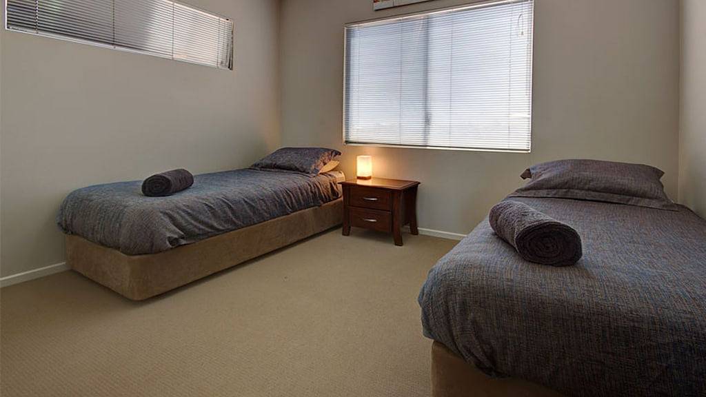 Moderne Villa in der Exmouth Marina mit Bootsanlegestelle. in Exmouth, Western Australia