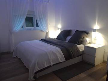 Gîte pour 4 personnes, avec vue et jardin, adapté aux familles à Fontenay-Torcy