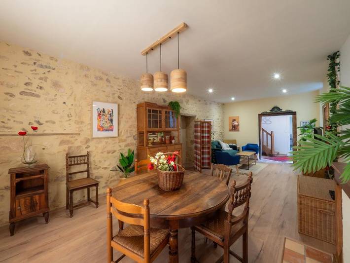 Ferienhaus für 8 Personen, mit Balkon und Terrasse sowie Garten und Ausblick