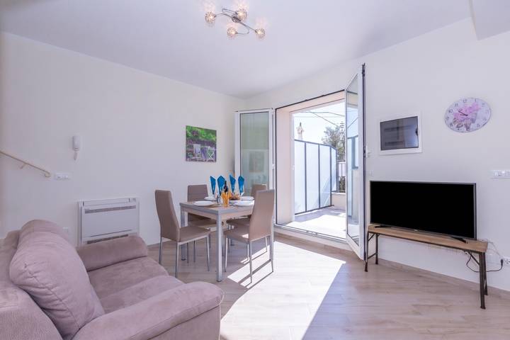 Ferienwohnung für 5 Personen, mit Balkon und Meerblick sowie Terrasse in Alassio - 3