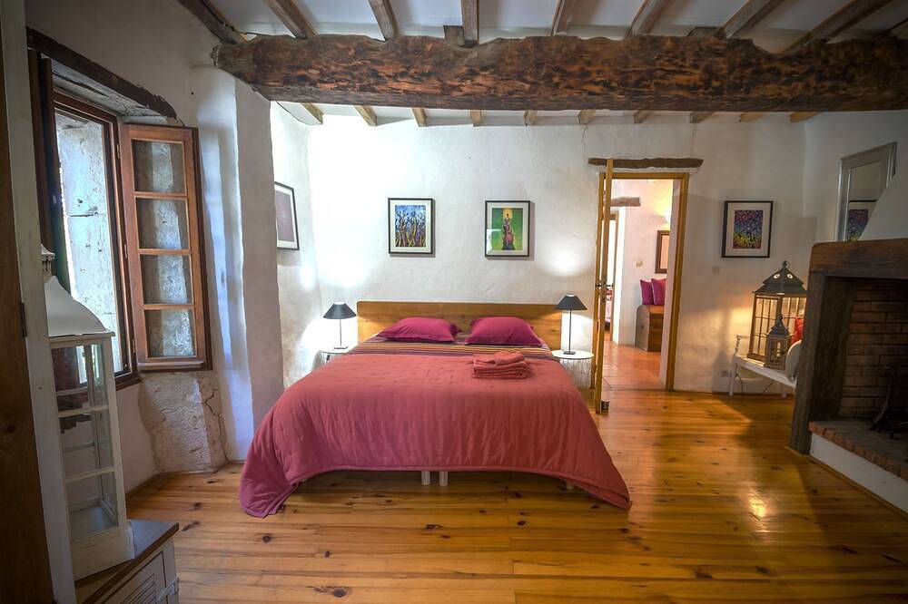 Chambres d'hôtes, Stella - Quiet former sheepfold with swimming pool and panoramic view in Touget, Gers