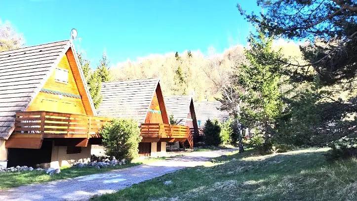 Chalet pour 6 personnes, avec balcon, animaux acceptés à Le Dévoluy - 2