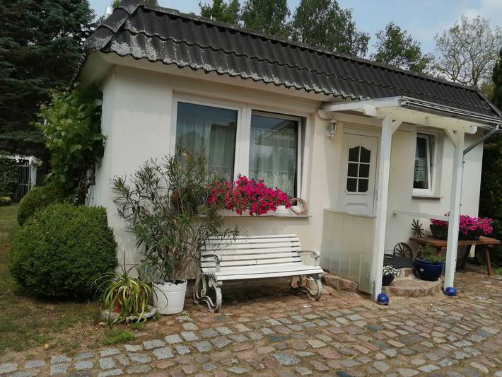 Ferienhaus für 3 Personen, mit Garten in Mirow