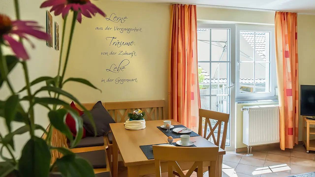Ganze Ferienwohnung, Ferienwohnung für 4 Personen (65 m²) in Immenstaad am Bodensee in Kippenhausen, Immenstaad am Bodensee